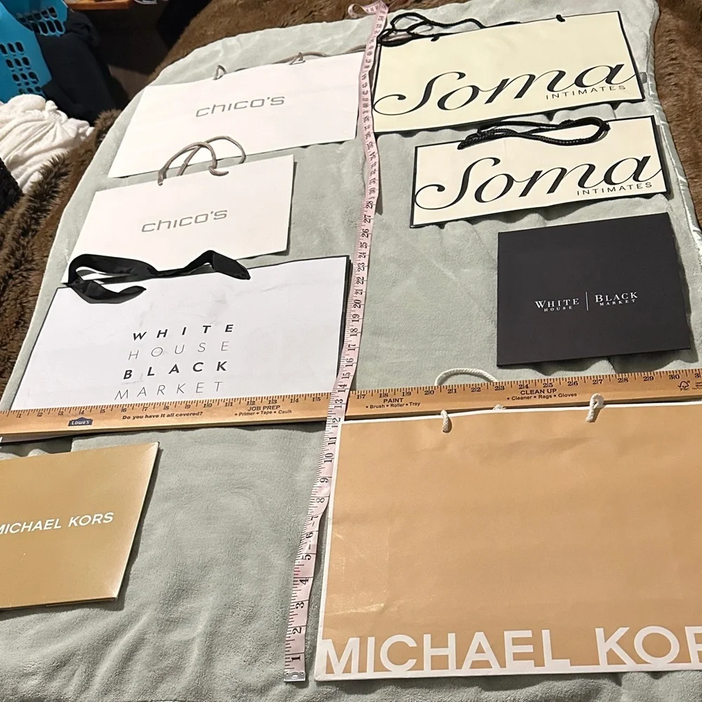 Bundle of 7 Empty Gift Bags & 2 Small Gift Boxes